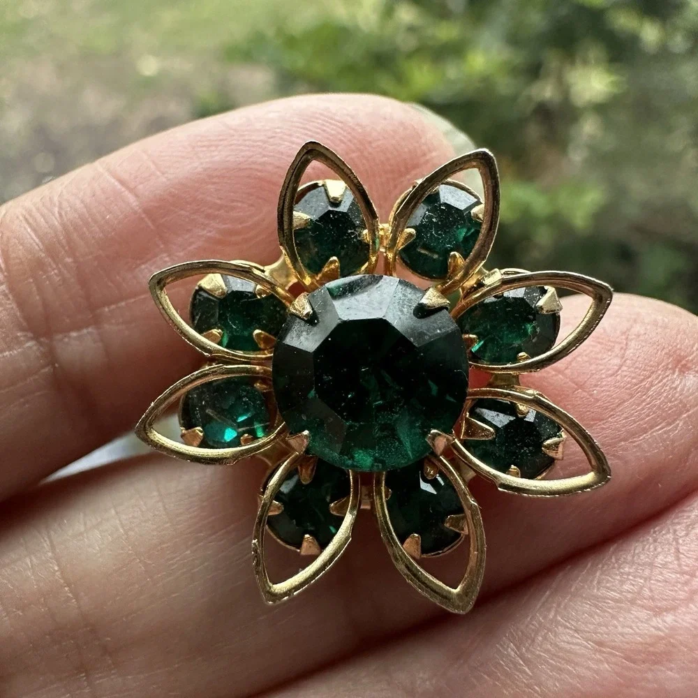 Karen Rossi Silvestri Fanciful Flights Birthday Girl Stick Pin w 2 Flower Brooch